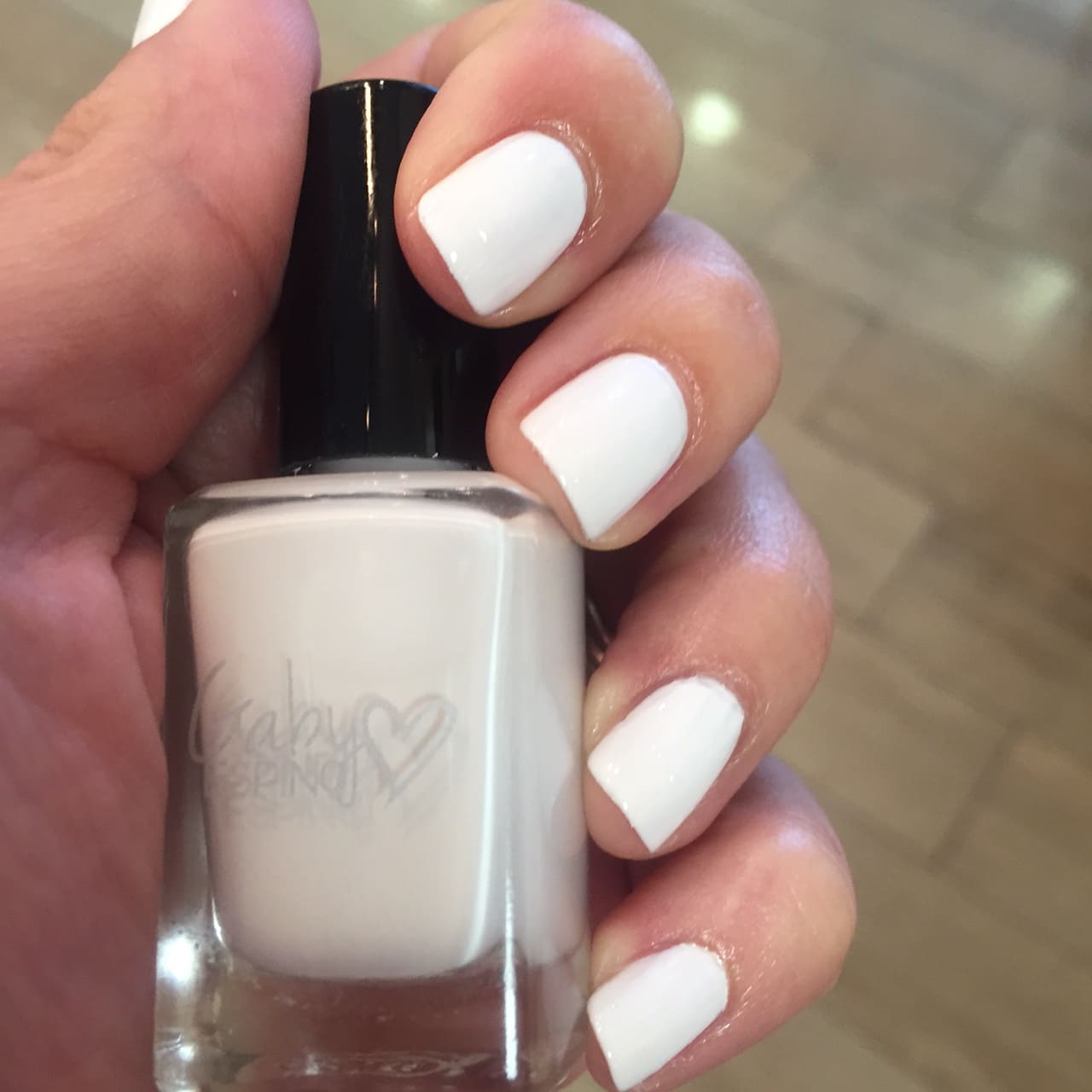 7 Stunning White Nail Polishes Hispana Global