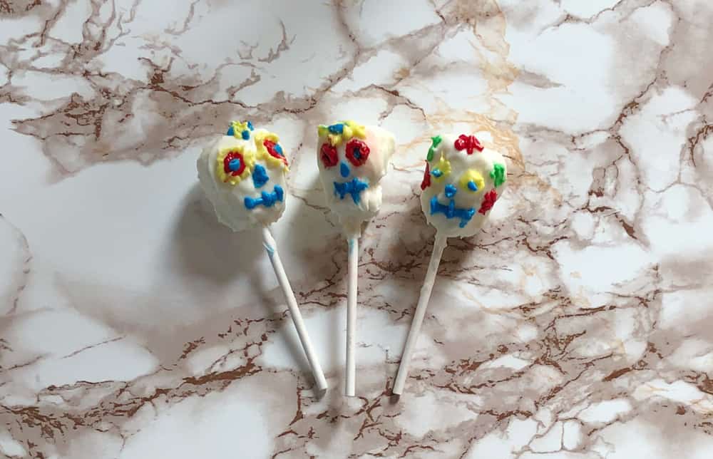 Sugar skull pops are perfect fir the Day of the Dead or Dia de los Muertos