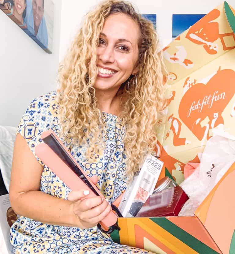 How to get a FabFitFun box for under 25 dollars (plus unboxing video)