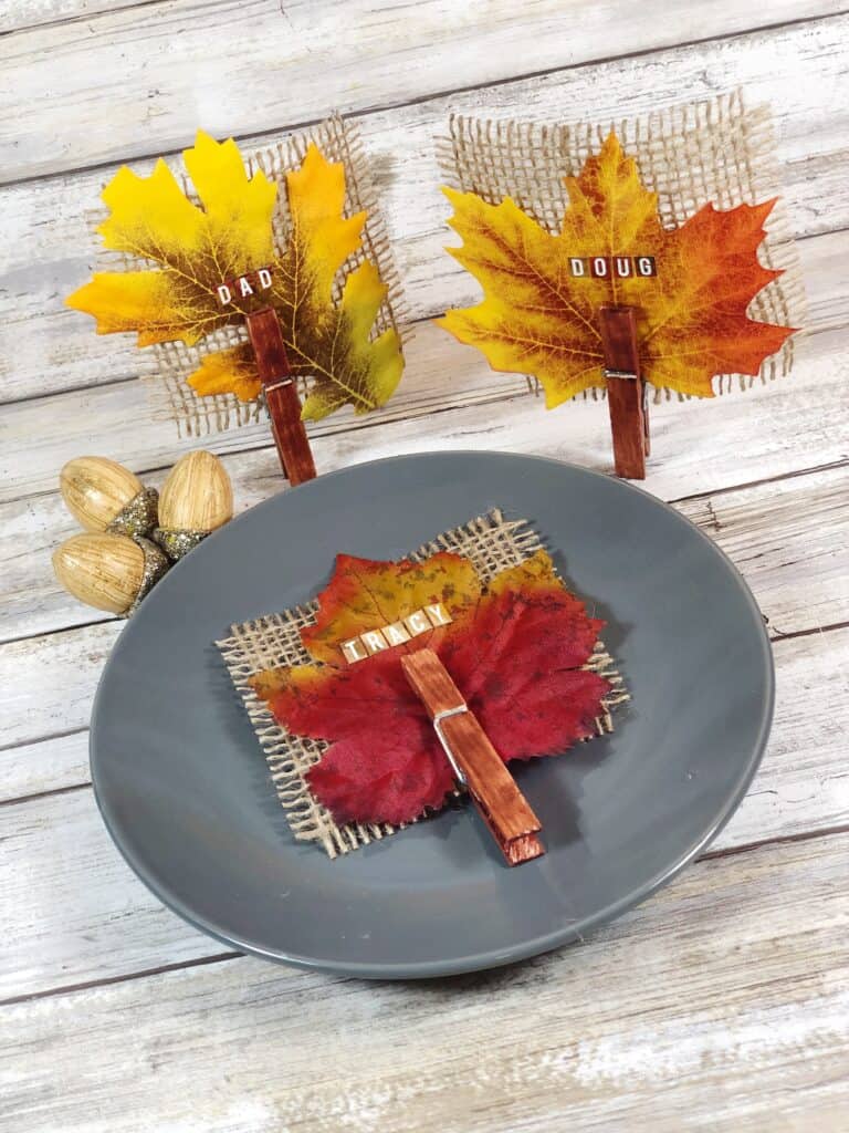 Easy Folded Paper Leaves for Your Thanksgiving Table! — super make it