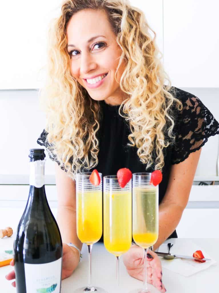 You won’t believe how easy it is to make this Prosecco Passion Fruit Mimosa. You can also make a non-alcoholic version with this recipe.