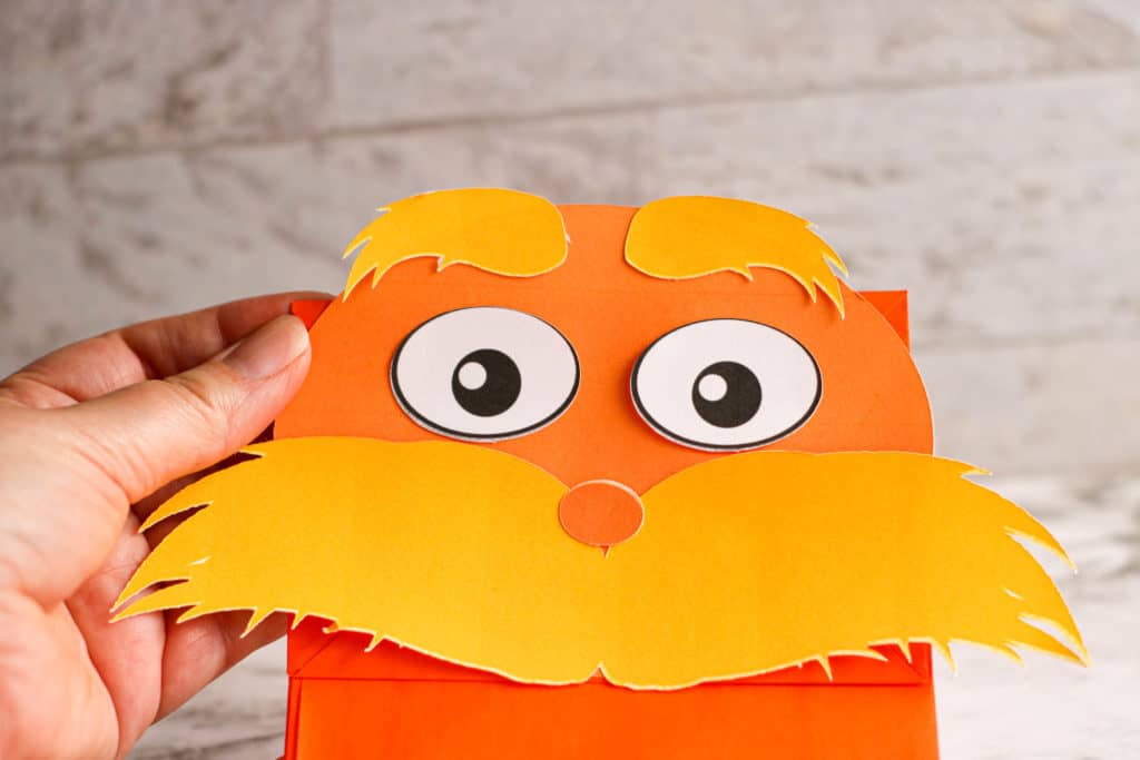 Attention Dr. Seuss and the Lorax fans! Here is the perfect project for a rainy day or to celebrate National Read Across America Day on March 2.