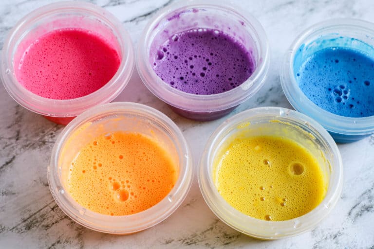DIY: Colorful bath paints kids will love