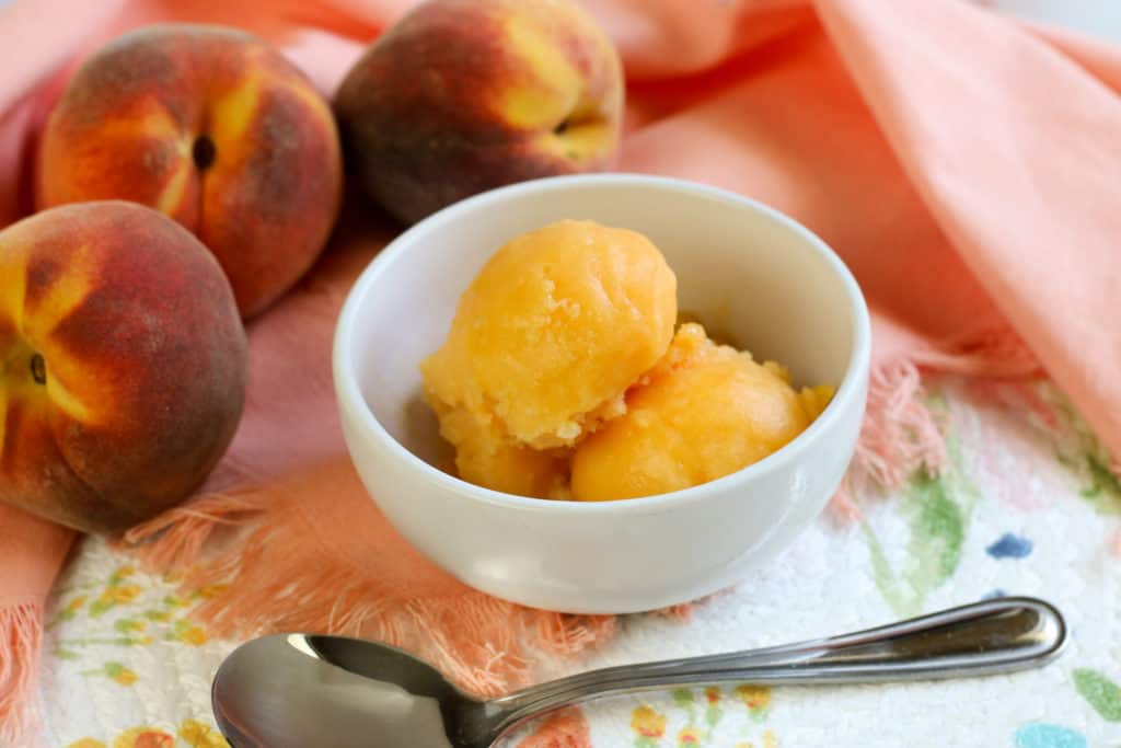  Learn how to make this refreshing peach sorbet at home in just 10 steps. It's such a great dairy-free treat!