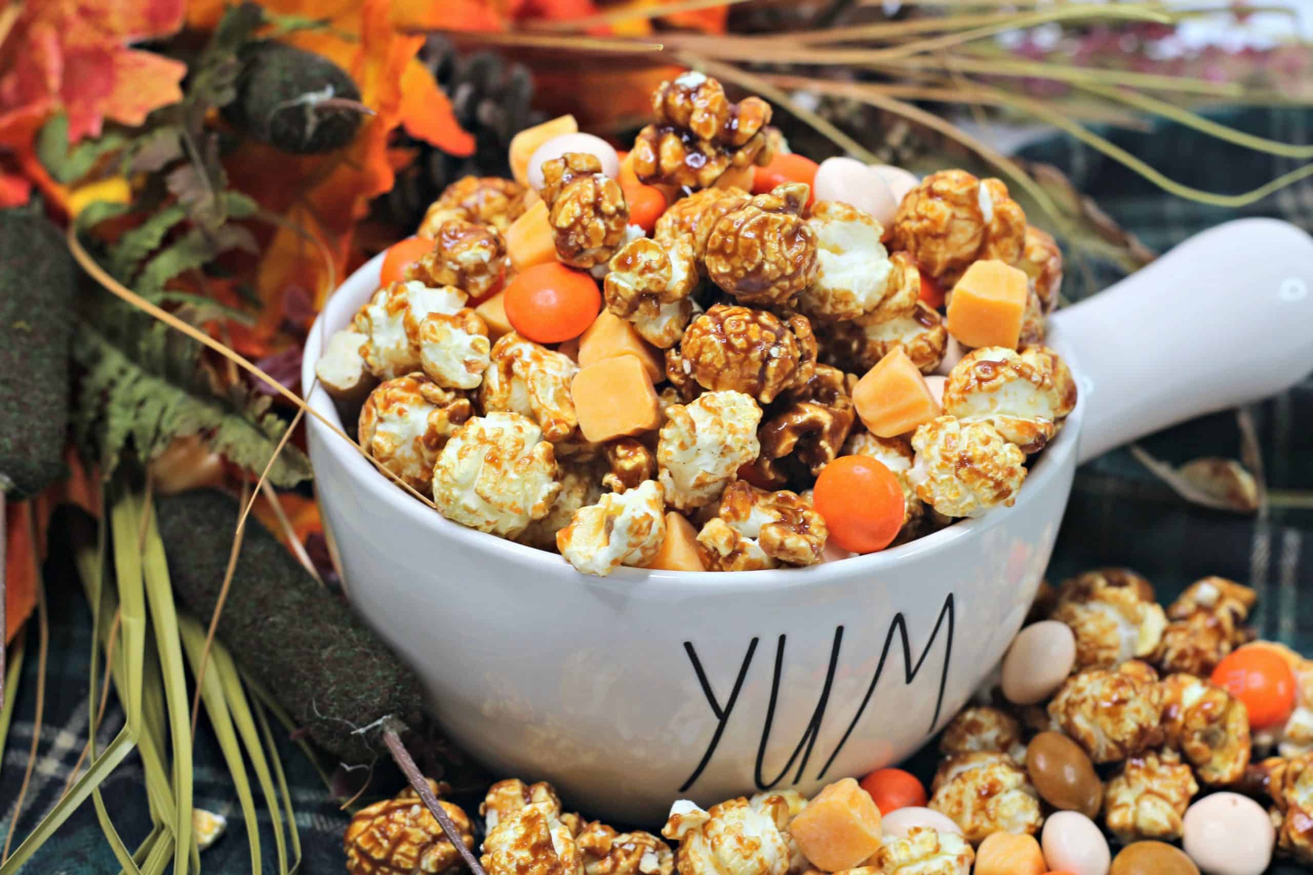 How to make pumpkin spice latte popcorn at home