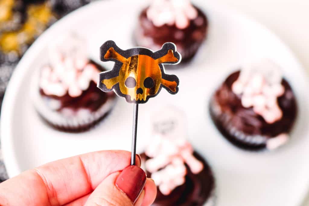 Find the top tips to make easy Halloween treats at home and how to make it special while still celebrating safely.