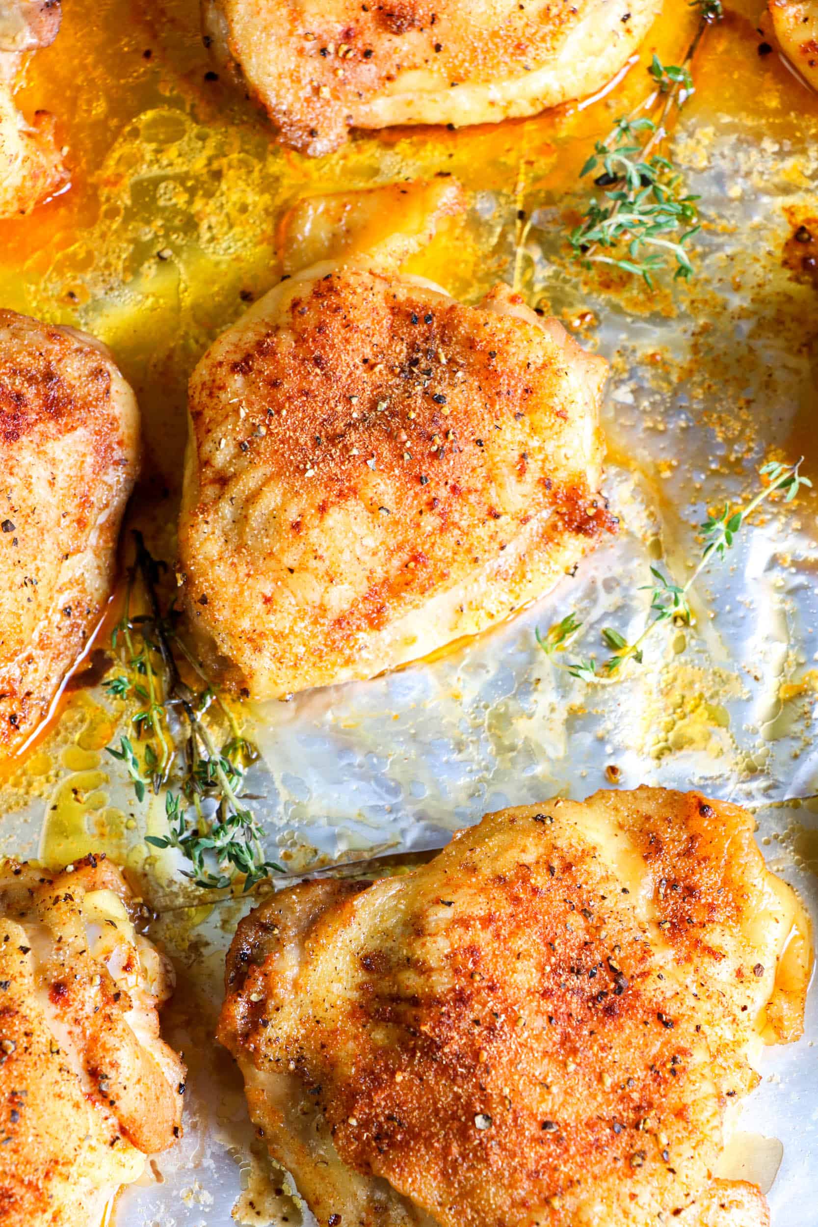 Yummy and Easy Baked Chicken Thighs - Hispana Global