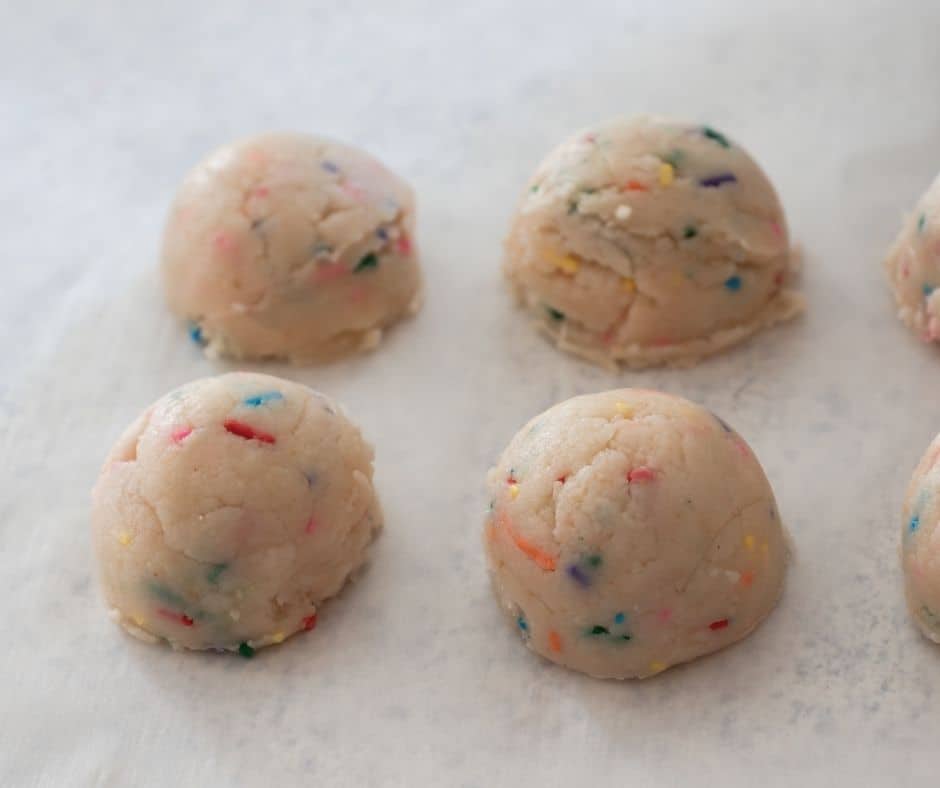 Funfetti cake balls before coating in chocolate