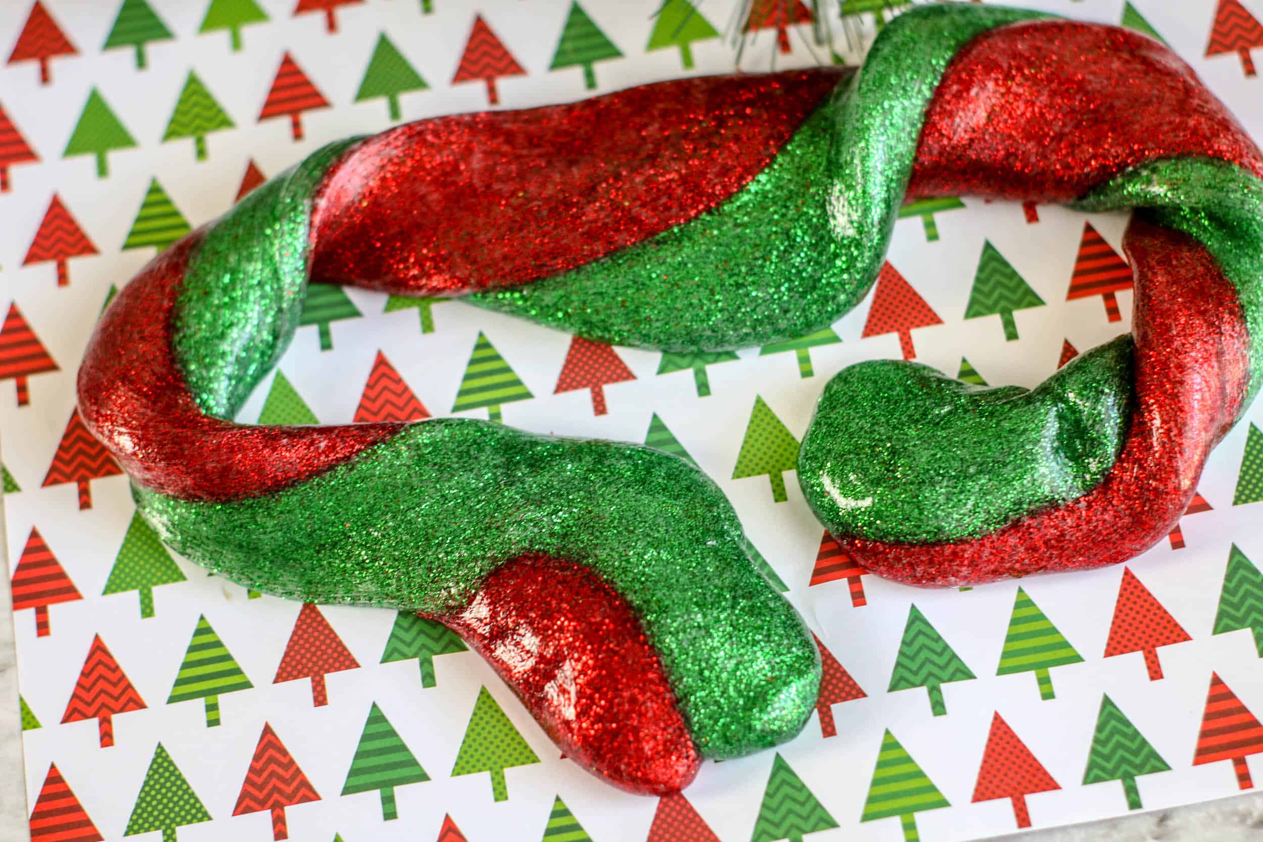 Festive and Satisfying Christmas Slime