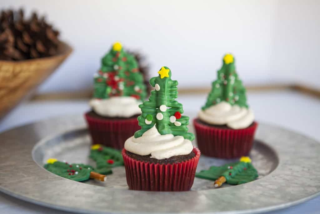 Delicious Christmas Tree Cupcakes - Hispana Global