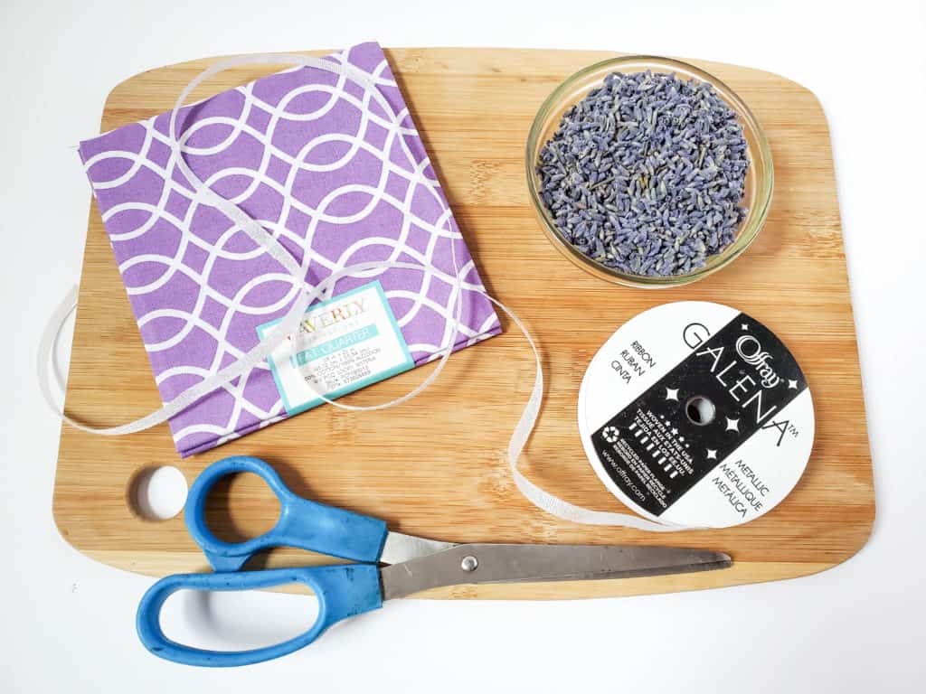DIY Lavender Sachet  Great Beginner Sewing Project - The Everyday