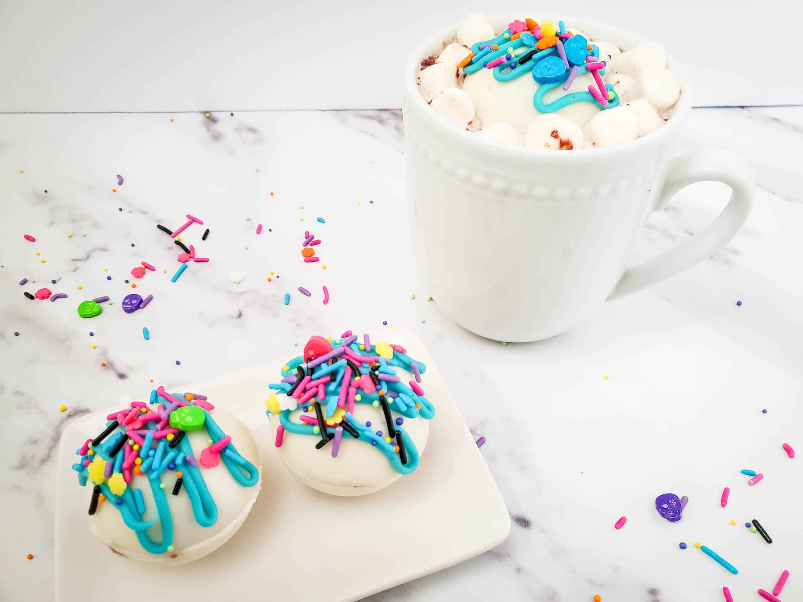 How to Make Day of the Dead Hot Cocoa Bombs