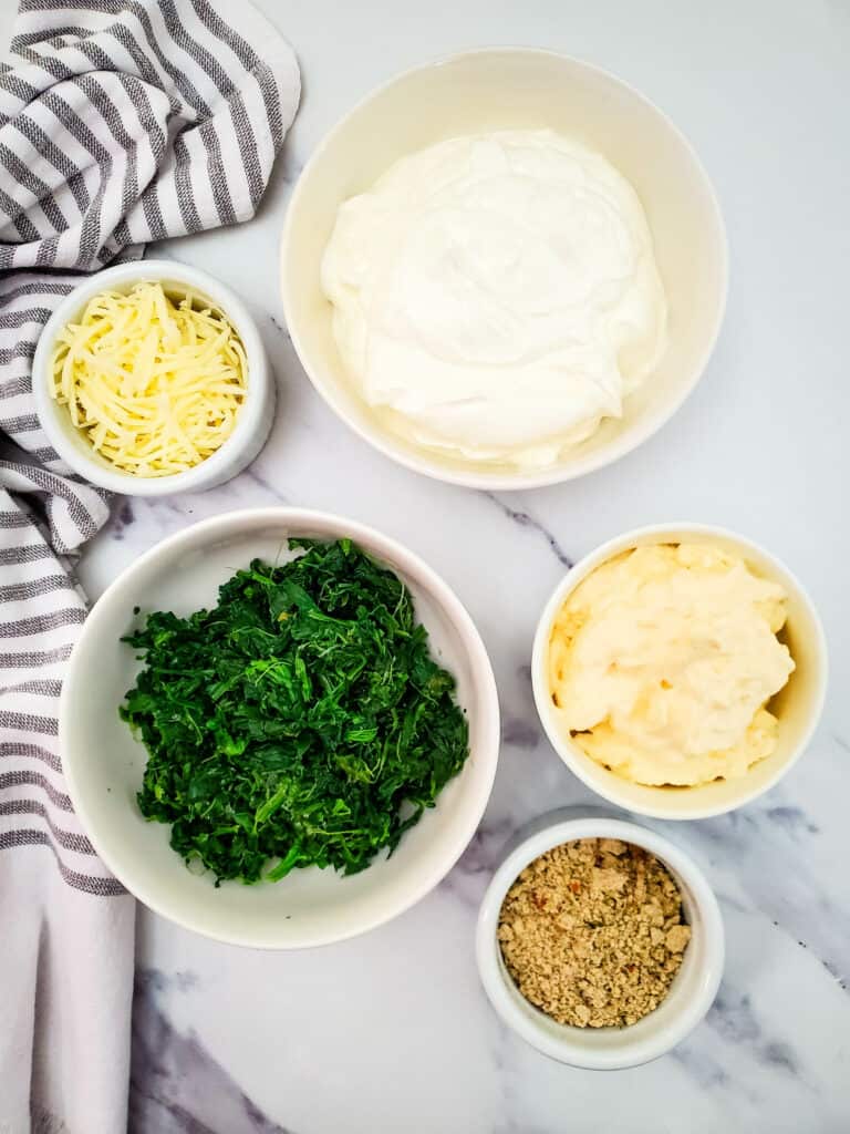 Ingredients for the best spinach dip