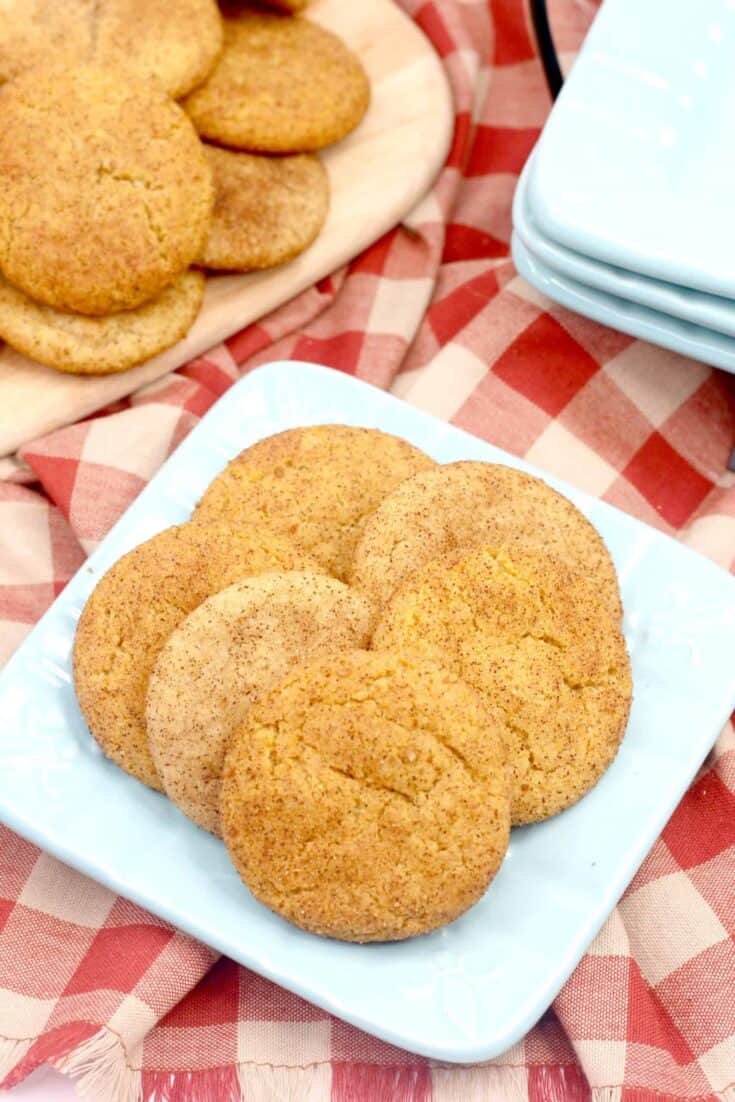 Chewy Honey Cookies