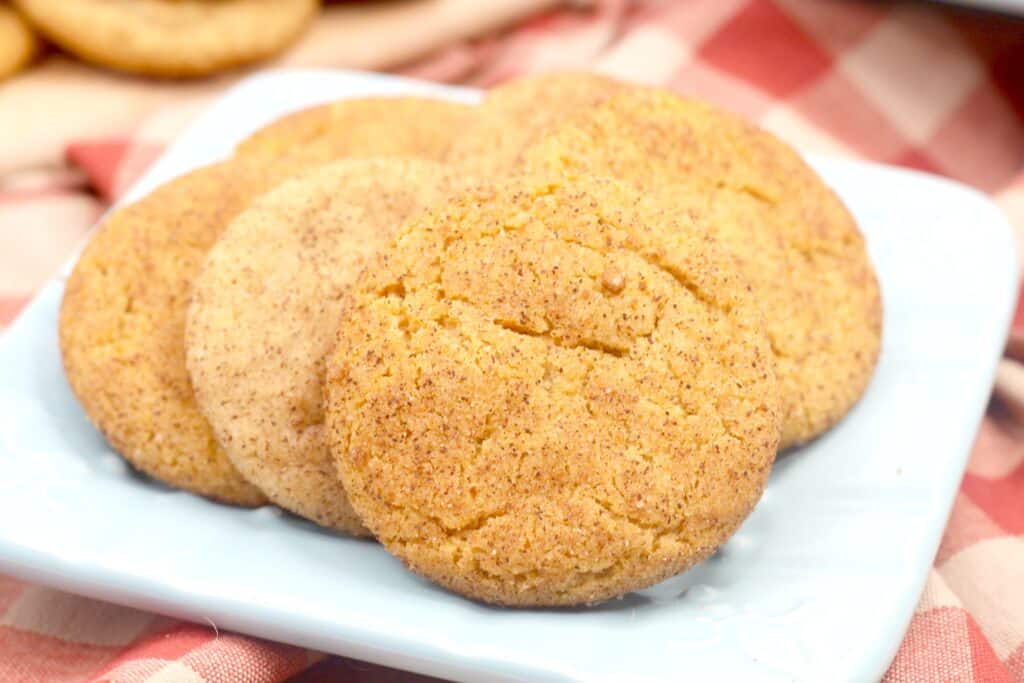 Honey cookies are a delightful treat loved by many for their sweet, comforting flavor and soft, chewy texture.  This easy recipe makes the perfect honey cookies!