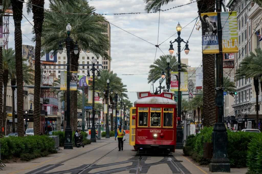 New Orleans is a wonderful family destination with delicious food and so many places to discover. Check out what to do while visiting New Orleans with kids.