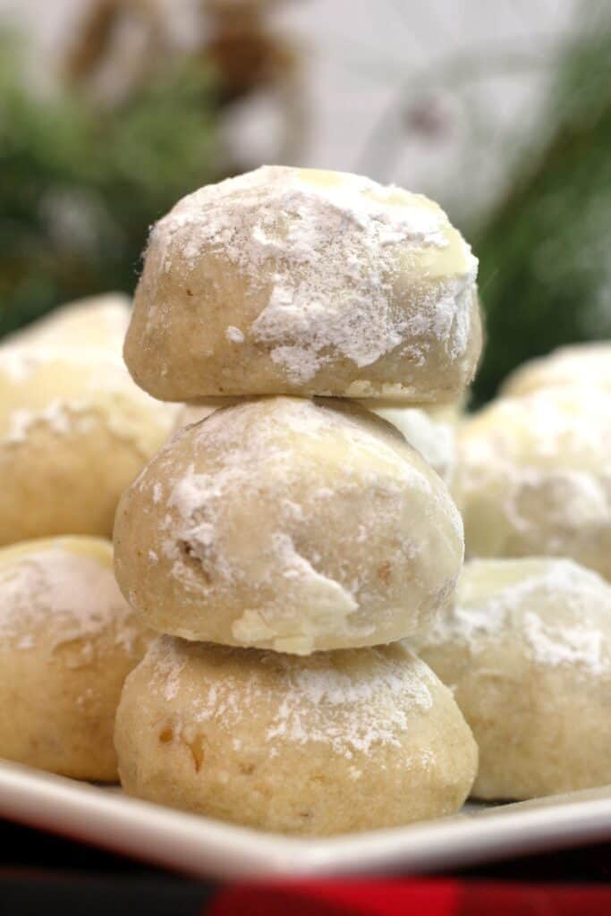 These butter snowball cookies are so delicious and satisfying. They are the perfect treat for cold winter months!